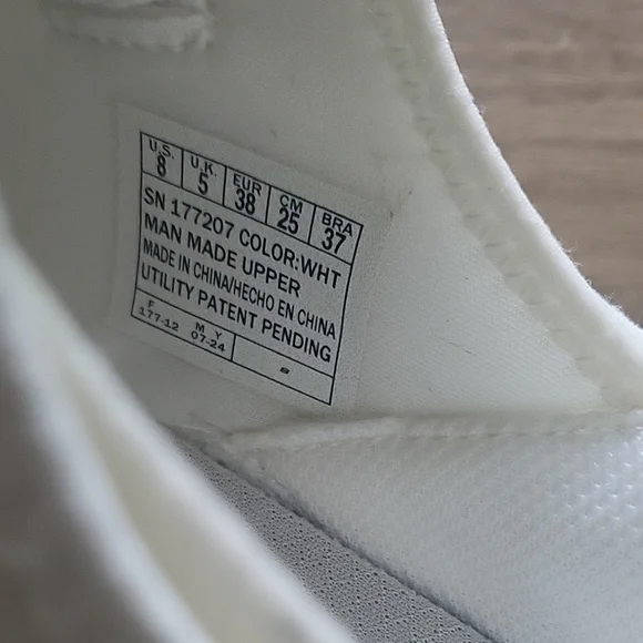 Skechers Women's Arch Fit Arcade-Ease-n Hands Free Slip-ins Sneaker Size 8 - Picture 4 of 8